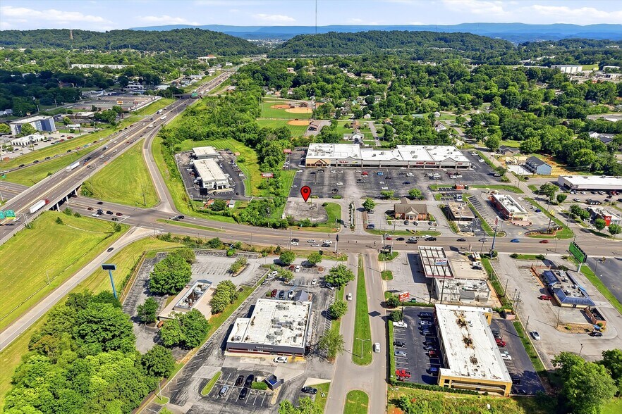 More Photos Of Merchants Dr, Knoxville Land For Lease