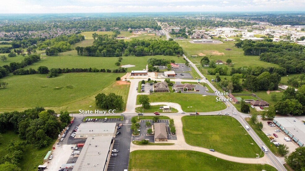 More Photos Of 291 E Hwy CC, Nixa Bank For Lease