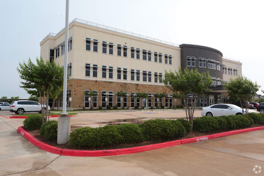 More Photos Of 23510 Kingsland Blvd, Katy Medical For Lease