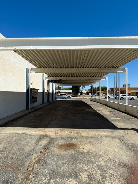 More Photos Of 45900 Fargo St, Indio Restaurant For Sale