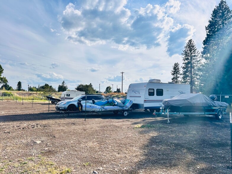 More Photos Of 342 4th Street WN, Columbia Falls Self Storage For Sale