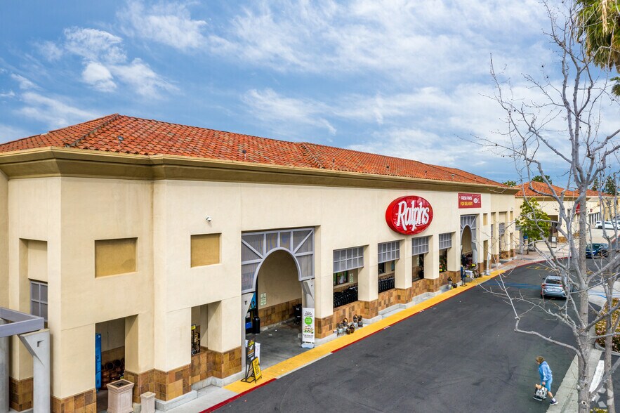 Primary Photo Of 18279-18517 Brookhurst St, Fountain Valley Unknown For Lease