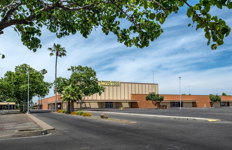 More Photos Of 5901 Florin Rd, Sacramento Unknown For Lease