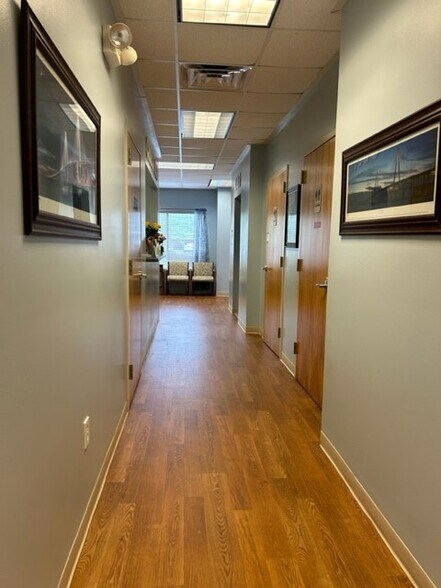 More Photos Of 9133 Timber St, North Charleston Medical For Lease