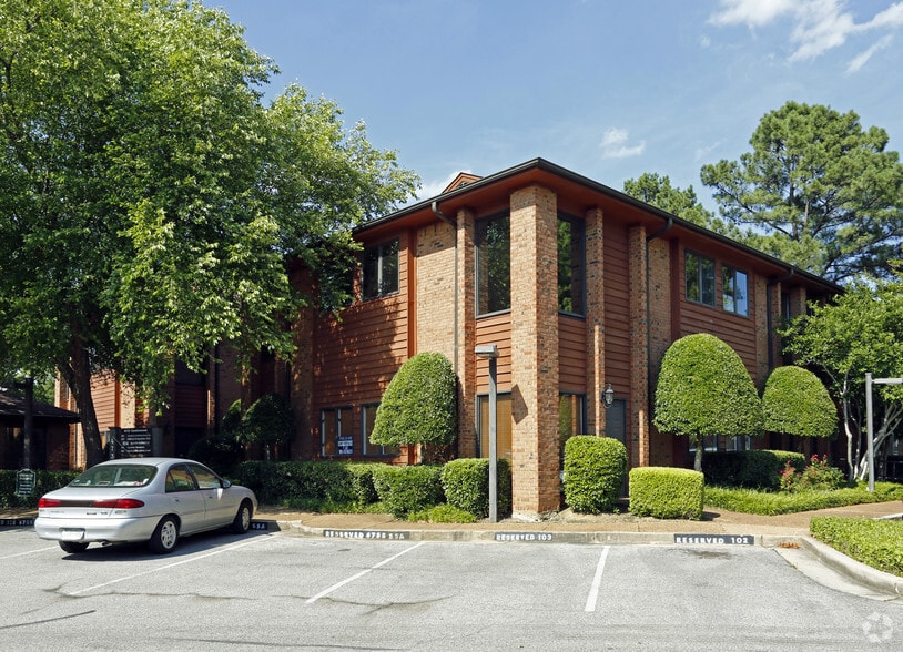 More Photos Of 4735-4739 Spottswood Ave, Memphis Medical For Lease