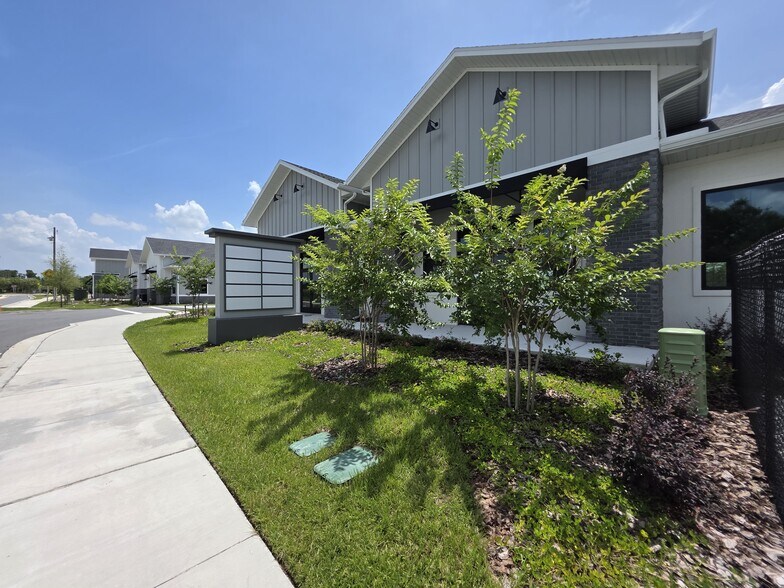 More Photos Of 950 Windermere rd, Winter Garden Medical For Lease