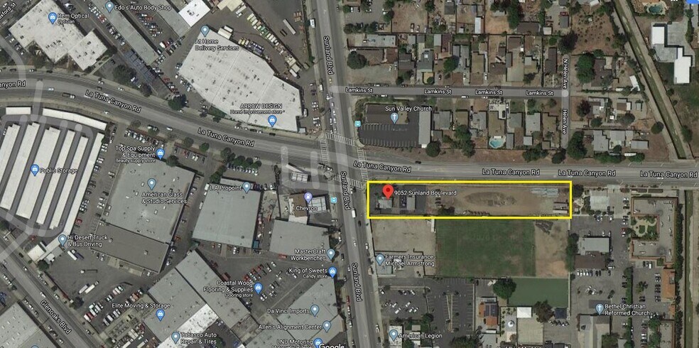 More Photos Of 9052-9058 Sunland Blvd, Sun Valley Office For Sale