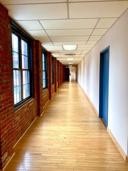 More Photos Of 168 Center St, Southington Industrial For Lease