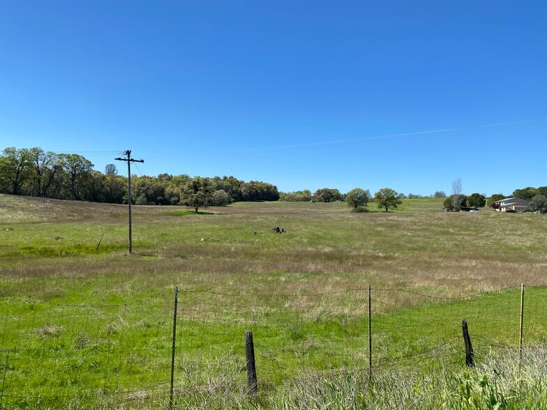 Primary Photo Of 493 Main st, Angels Camp Land For Sale