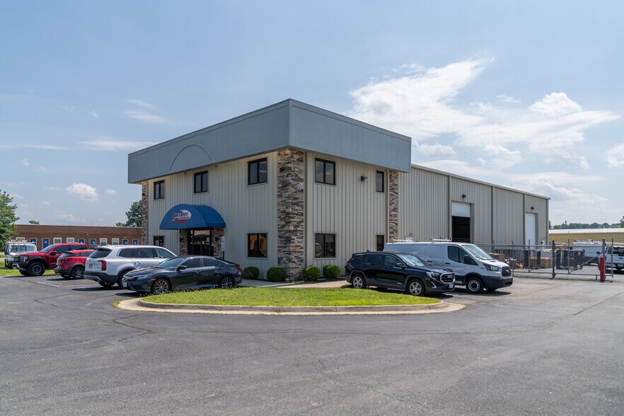 More Photos Of 10015 Lickinghole Rd, Ashland Warehouse For Sale