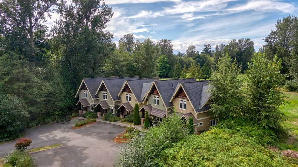 More Photos Of 1317 Pelican Pl, Point Roberts Apartments For Sale