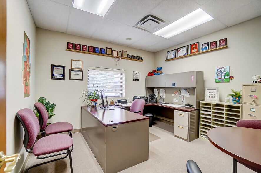 More Photos Of 8900 N Dixie Dr, Dayton Medical For Lease