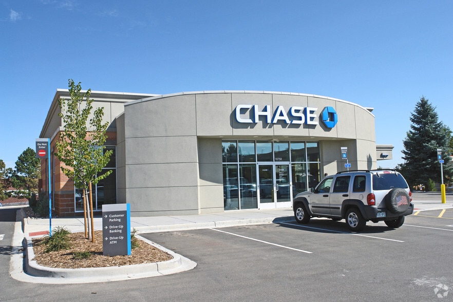 Primary Photo Of 16750 E Quincy Ave, Aurora Bank For Lease