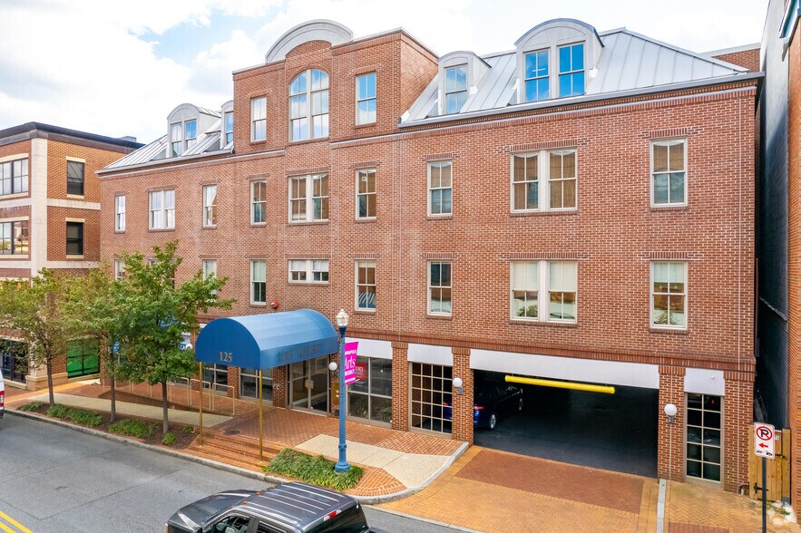 More Photos Of 125 West St, Annapolis Office For Lease