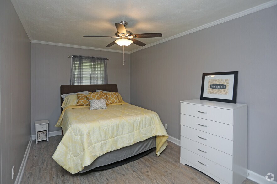 More Photos Of 820 W 7th St, Winston-Salem Apartments For Sale