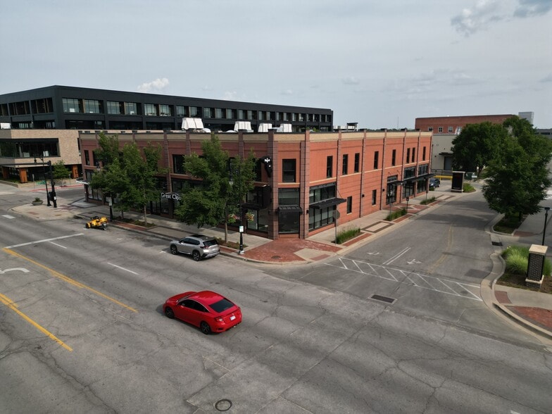 Primary Photo Of 801 E Douglas Ave, Wichita Office For Lease