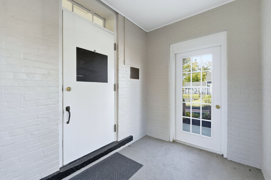 More Photos Of 607 E Charles St, Muncie General Retail For Sale