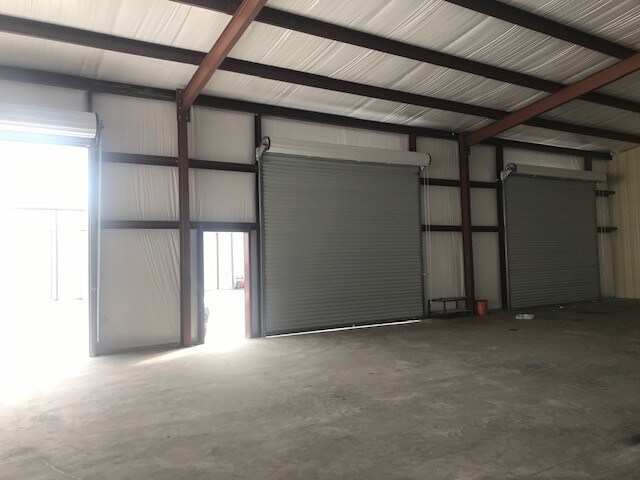 More Photos Of 8211 Fairbanks White Oak, Houston Unknown For Lease