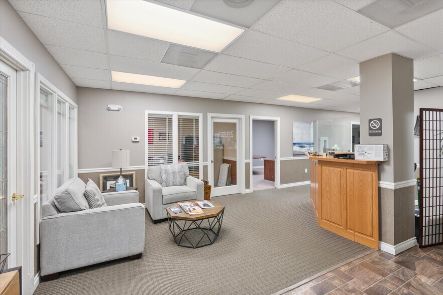 More Photos Of 321 Burnett Ave S, Renton Office For Sale
