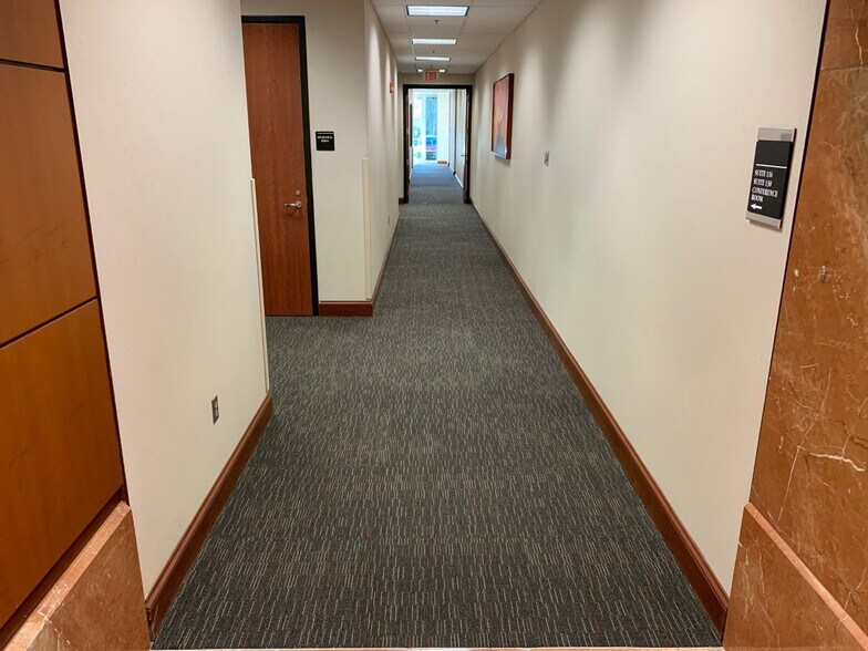 More Photos Of 11020 David Taylor Dr, Charlotte Office For Lease