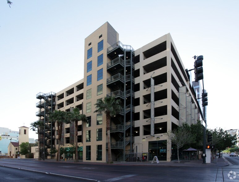 More Photos Of 321 S Casino Center Blvd, Las Vegas Parking Garage For Lease