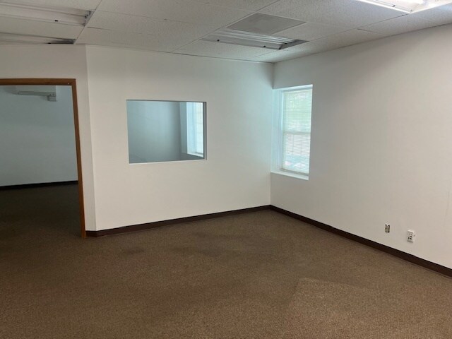 More Photos Of 4520-4534 SE Belmont St, Portland Storefront Retail Office For Lease