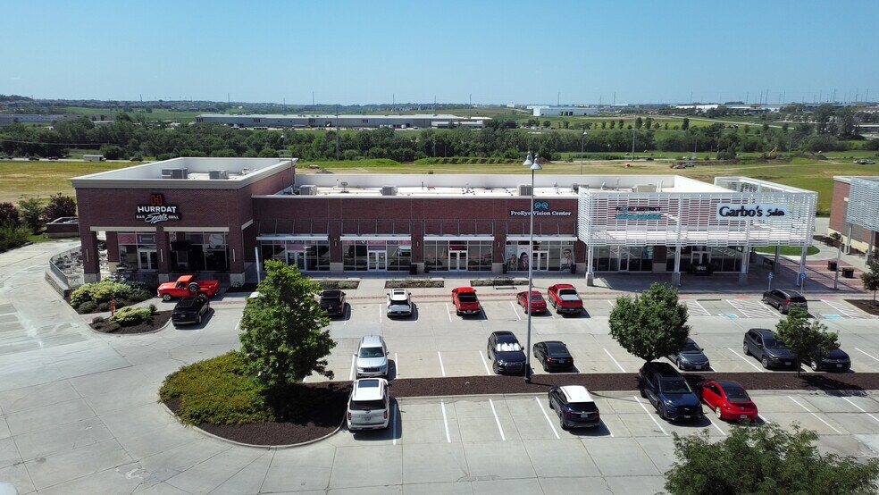 More Photos Of 12744 Westport Pky, Omaha Unknown For Lease