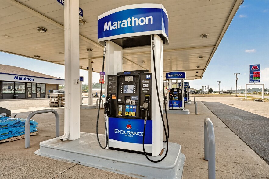 More Photos Of 1103 4th St S, Cannon Falls Truck Stop For Sale