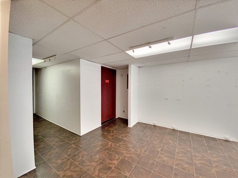 More Photos Of 156 E 109th St, New York Apartments For Lease