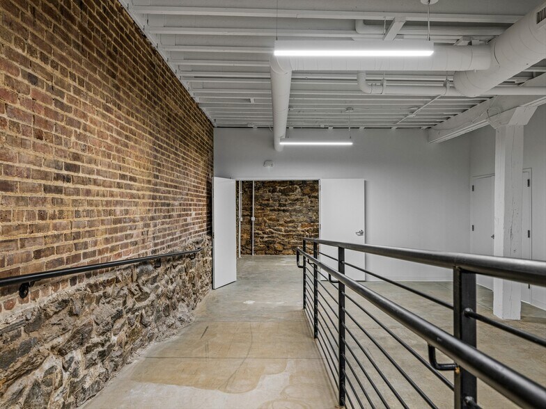 More Photos Of 170 Lyman St, Asheville Office For Lease