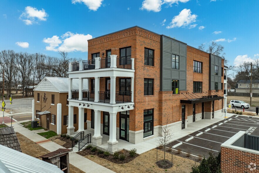 Primary Photo Of 12040 Forrest St, Arlington Office Residential For Lease