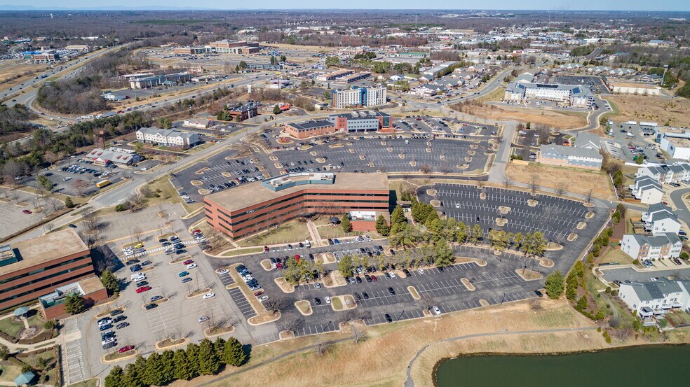 More Photos Of 10304 Spotsylvania Ave, Fredericksburg Office For Lease