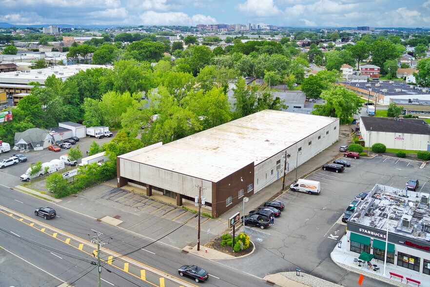More Photos Of 314 Rt 46 W, Little Ferry Manufacturing For Lease