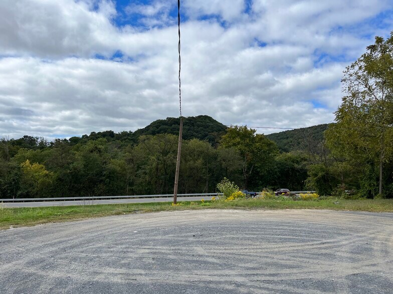 More Photos Of 83 N Market St, Millerstown Restaurant For Sale