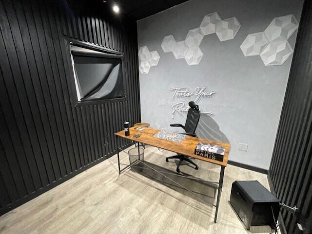 More Photos Of 3117 12th St, Astoria Storefront Retail Residential For Lease