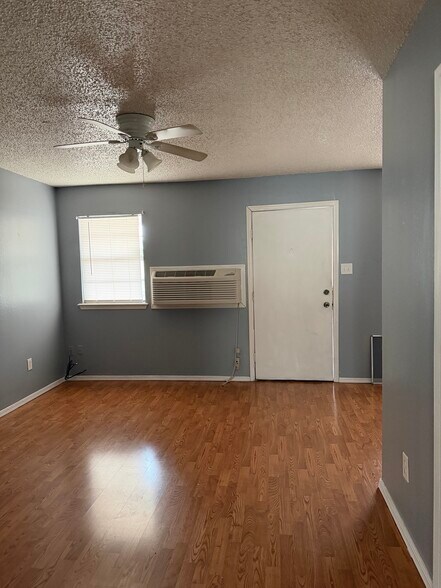 More Photos Of 2007 NW Lindy Ave, Lawton Apartments For Sale