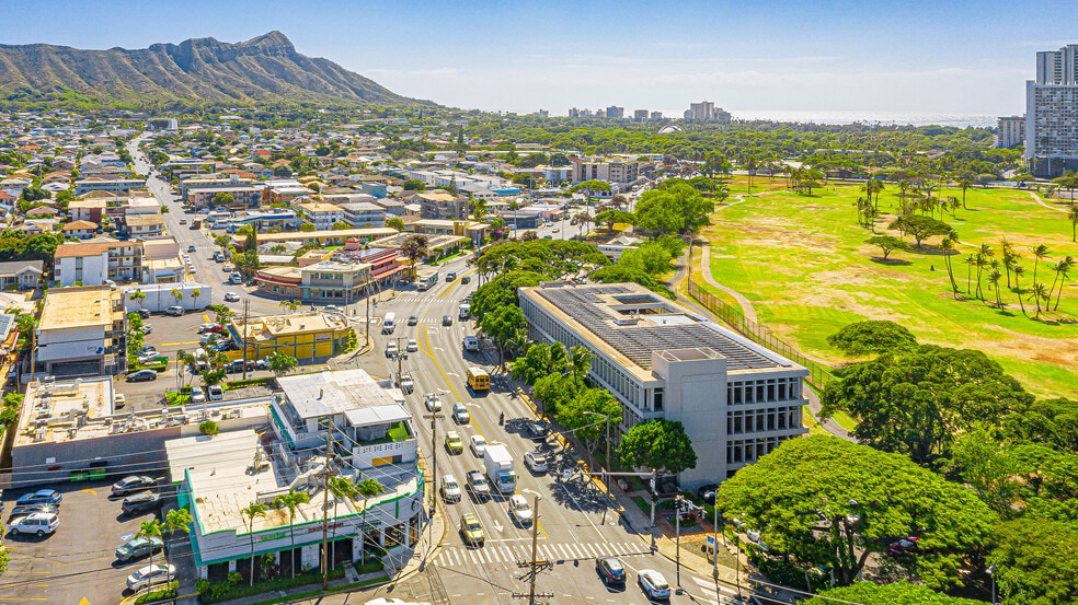 More Photos Of 614 Kapahulu Ave, Honolulu Office For Sale