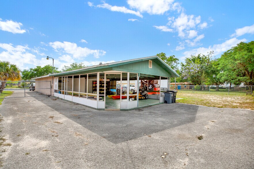More Photos Of 648 S Commerce Ave, Sebring Freestanding For Sale