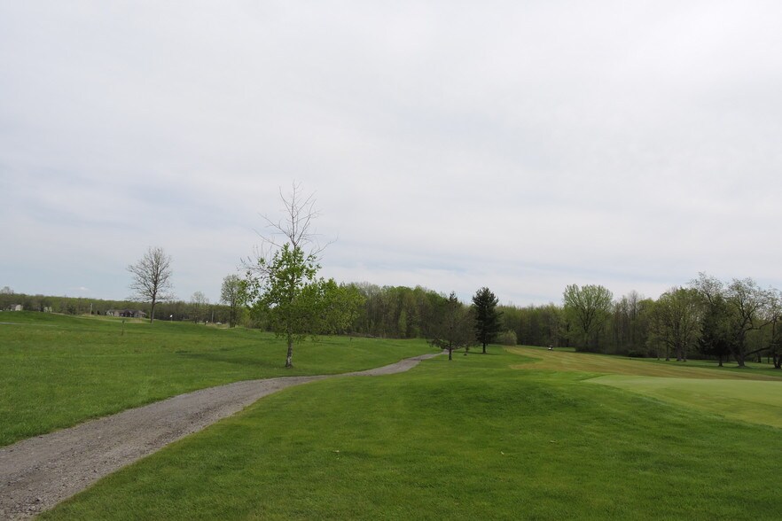 More Photos Of 6722 State Route 31, Cicero Golf Course Driving Range For Sale