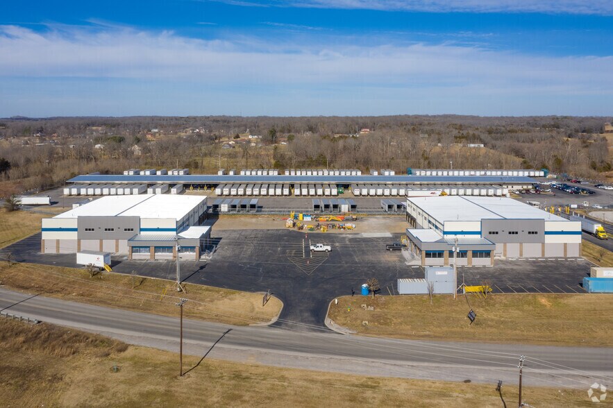 More Photos Of 8251 Eastgate Blvd, Mount Juliet Distribution For Lease