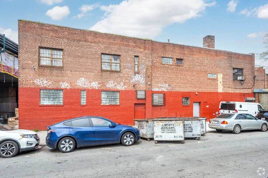 More Photos Of 1997-2013 Mcdonald Ave, Brooklyn Warehouse For Lease