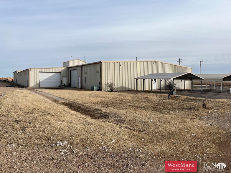 More Photos Of 12610 N FM 400, Idalou Warehouse For Sale