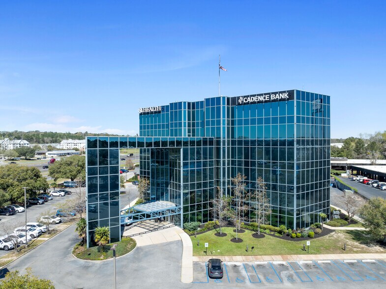 Primary Photo Of 3290 Dauphin St, Mobile Medical For Sale