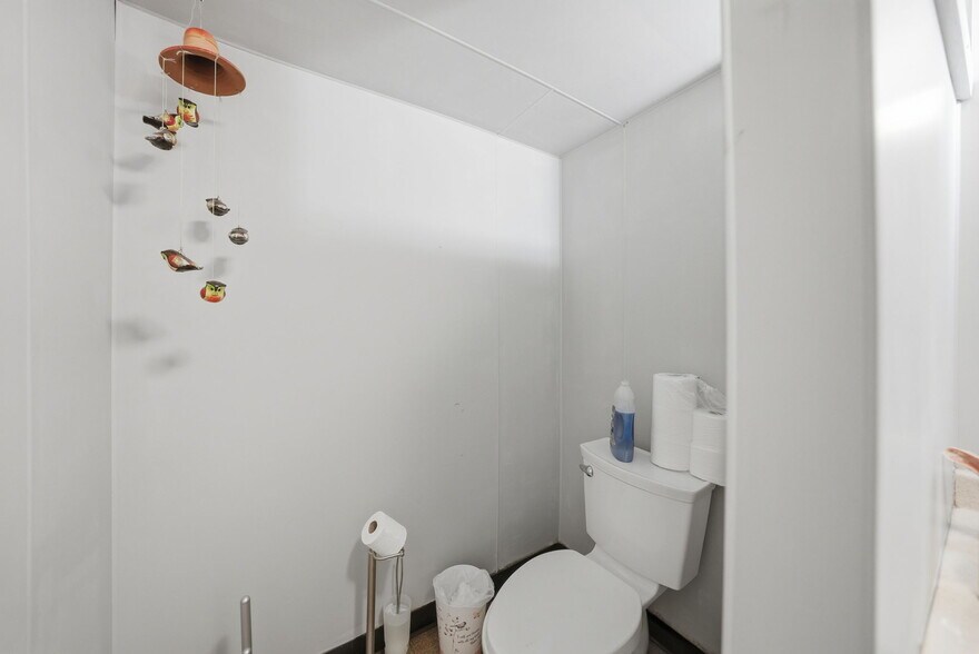 More Photos Of 409 Woodport Rd, Sparta Freestanding For Sale