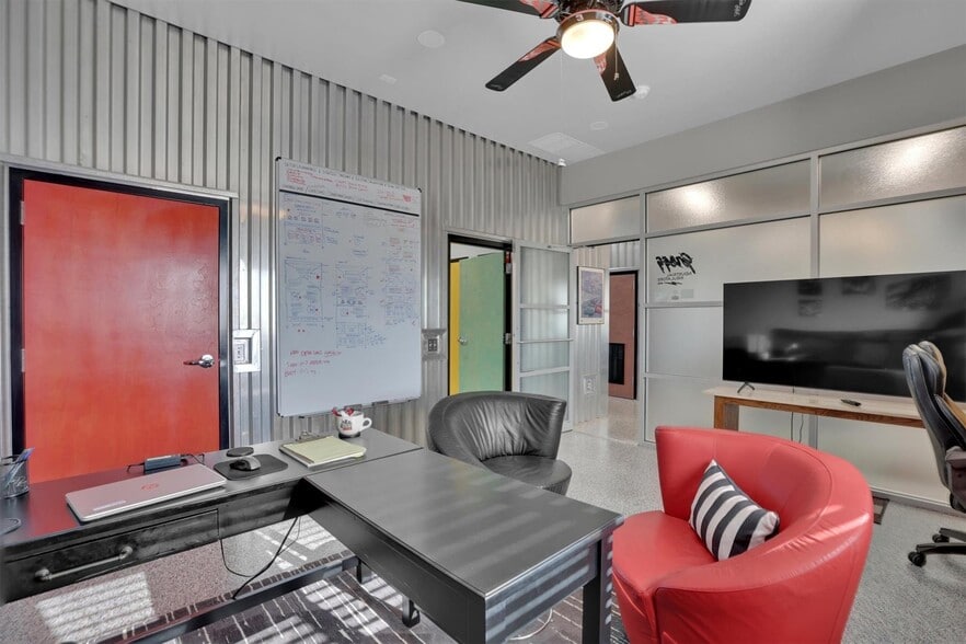 More Photos Of 3575 Lone Star Cir, Fort Worth Apartments For Sale