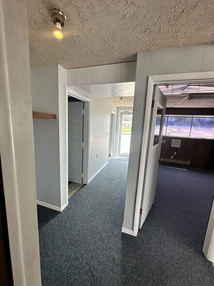 More Photos Of 2242 Silver St, Ashland Light Manufacturing For Lease