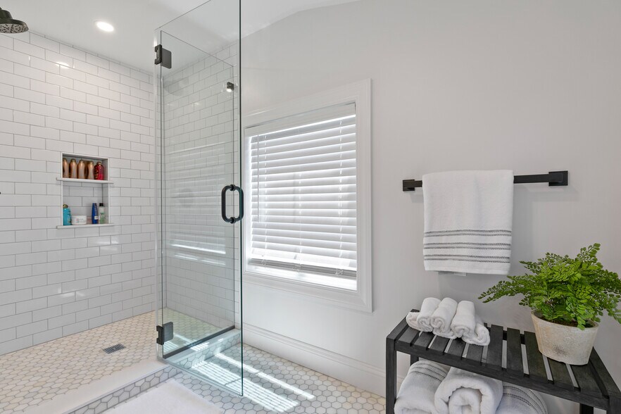 More Photos Of 44 Williams Ave, Mystic Apartments For Sale