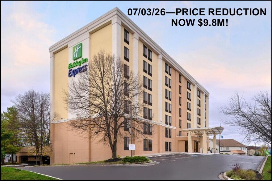 Primary Photo Of 11200 York Rd, Hunt Valley Hotel For Sale