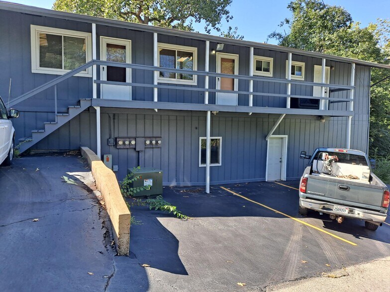 More Photos Of 1333 W Outer 21 Rd, Arnold Medical For Sale