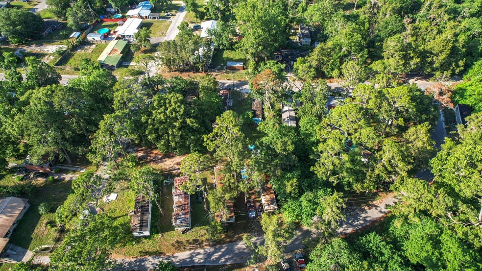 More Photos Of 224 SE Davie Ct, Lake City Manufactured Housing Mobile Home Park For Sale